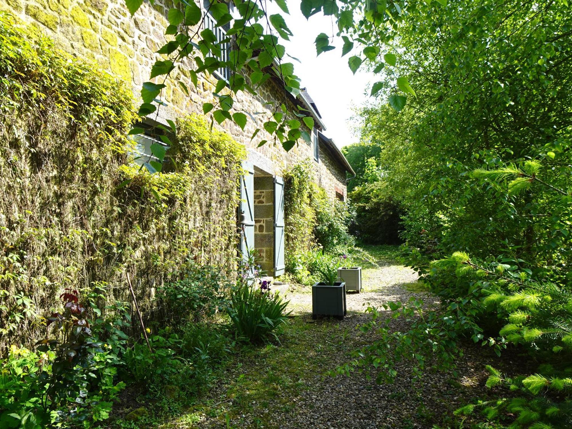 Bed and Breakfast Le Domaine à Les Iffs Extérieur photo